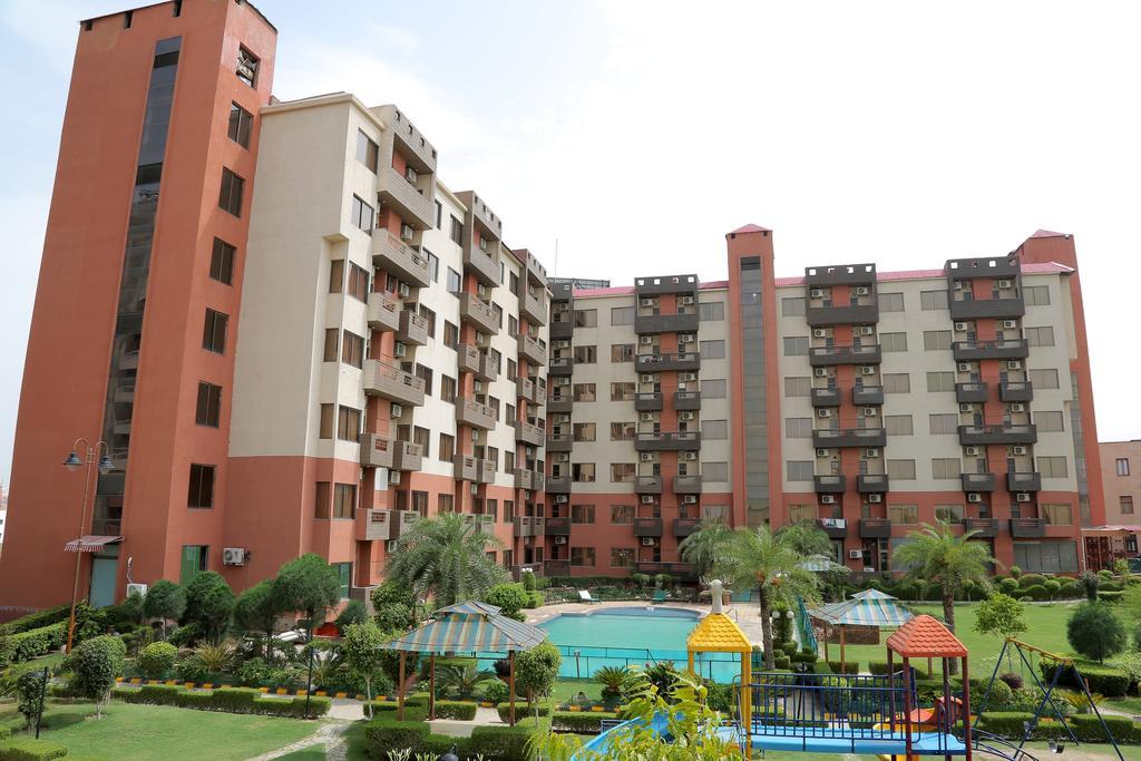 Resortharekrishnaorchid Vrindāvan Exteriör bild