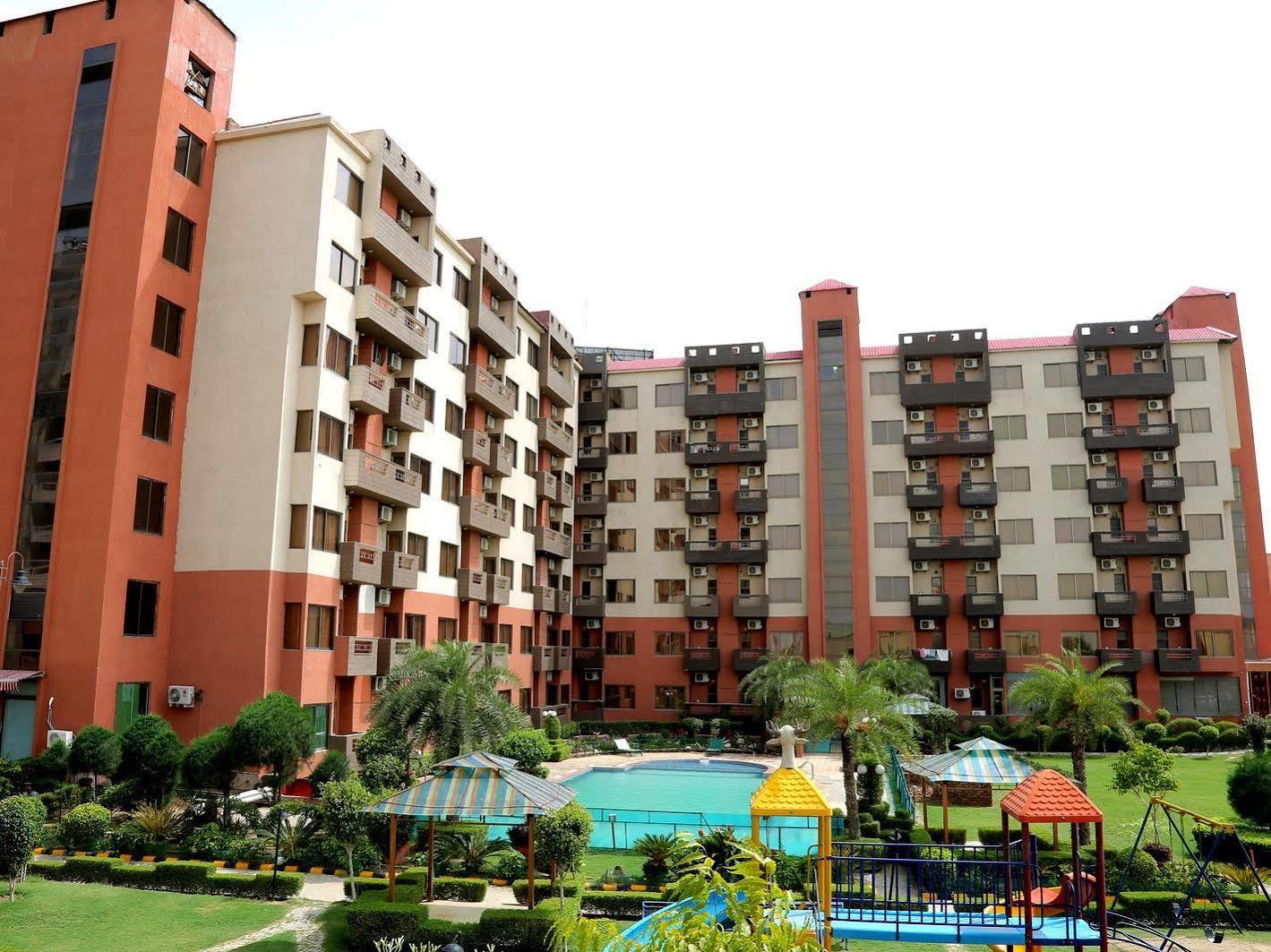 Resortharekrishnaorchid Vrindāvan Exteriör bild